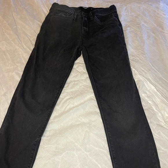 84%OFF❣️ HUDSON Barbara Super Skinny Black Jeans, 25 - Picture 5 of 13